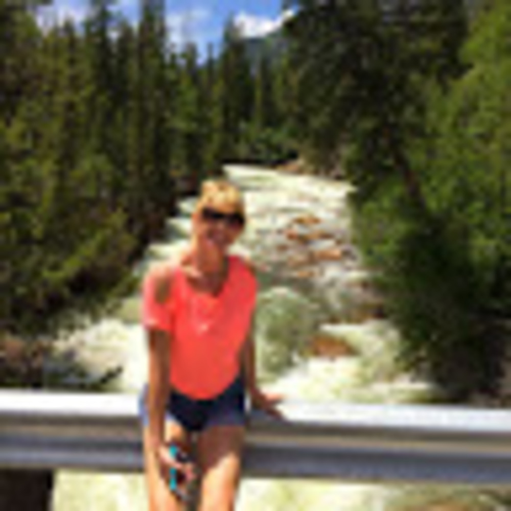 Meet your Posher, Shaya